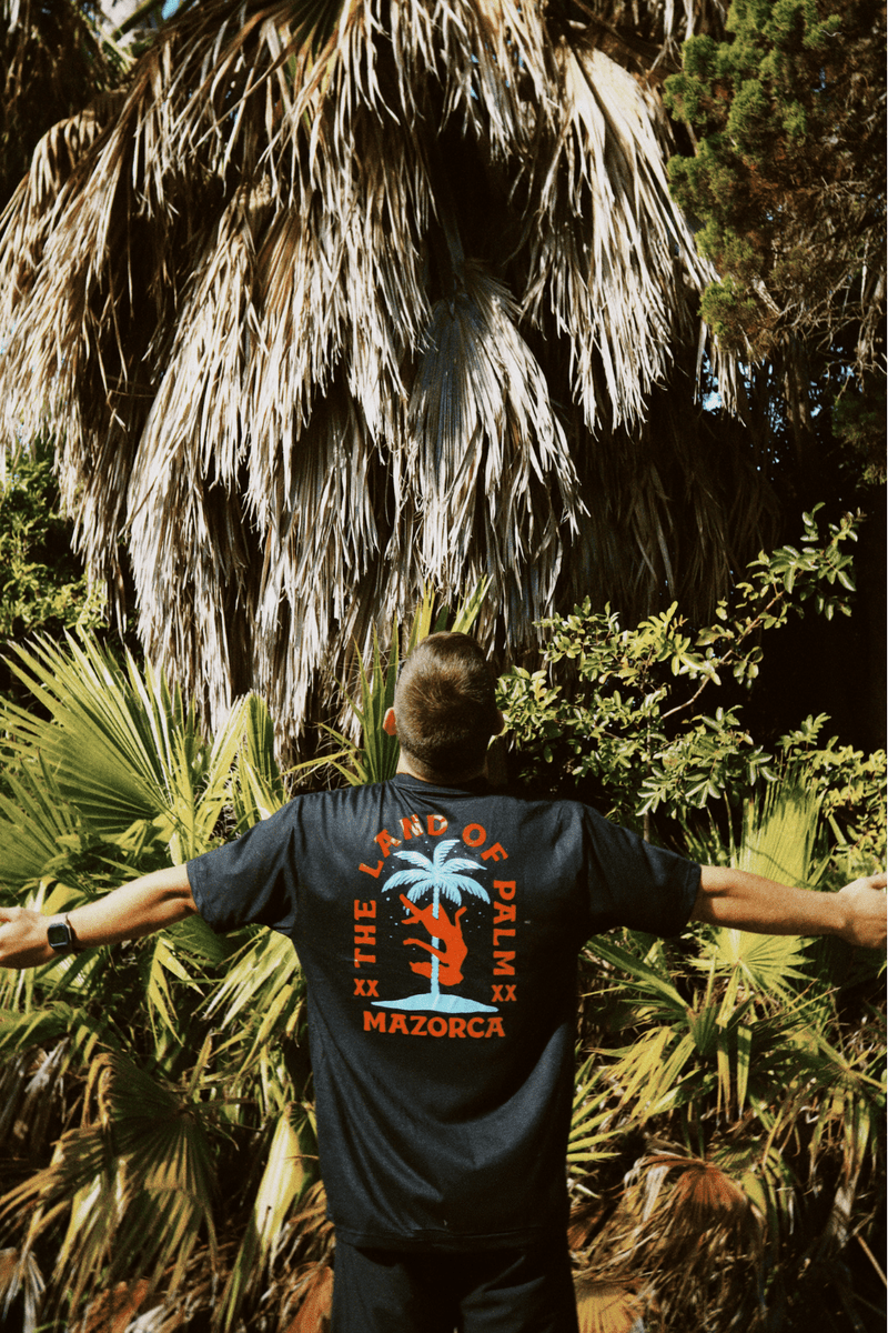 Unisex Land of Palm Black Hemp tee